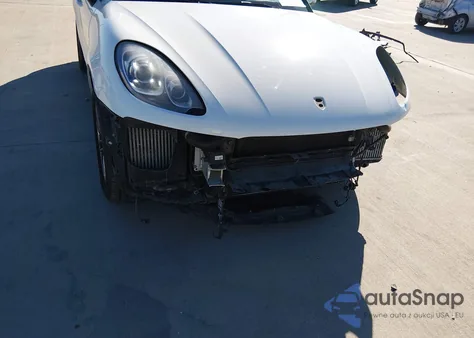 2016 Porsche Macan Turbo from USA, damaged, VIN WP1AF2A51GLB91511